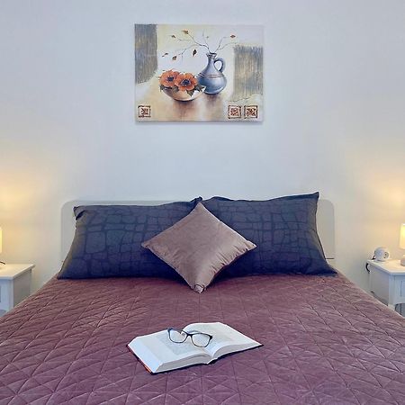 Ema Apartment Пула Экстерьер фото