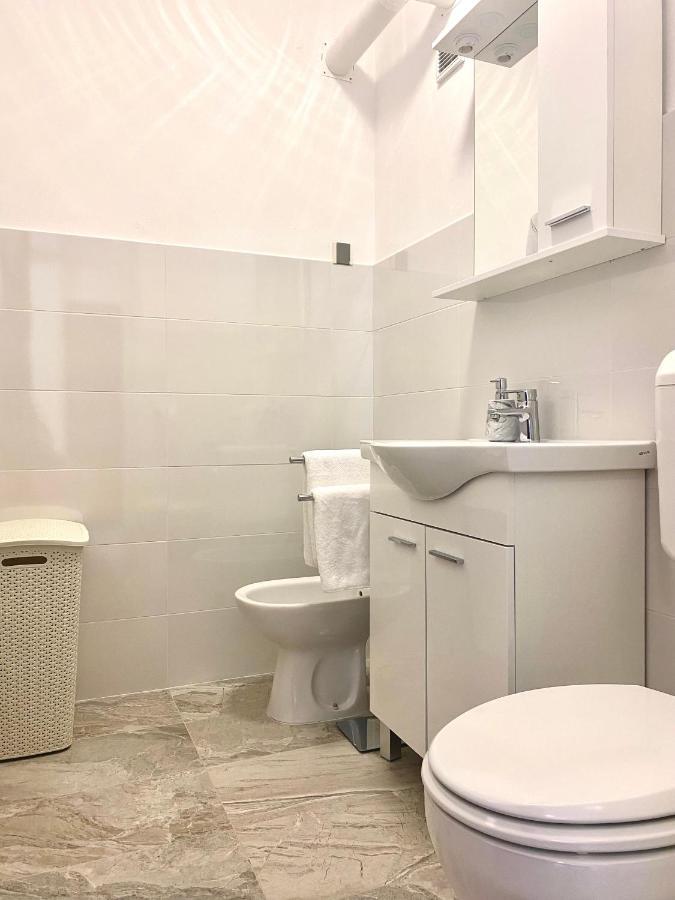 Ema Apartment Пула Экстерьер фото