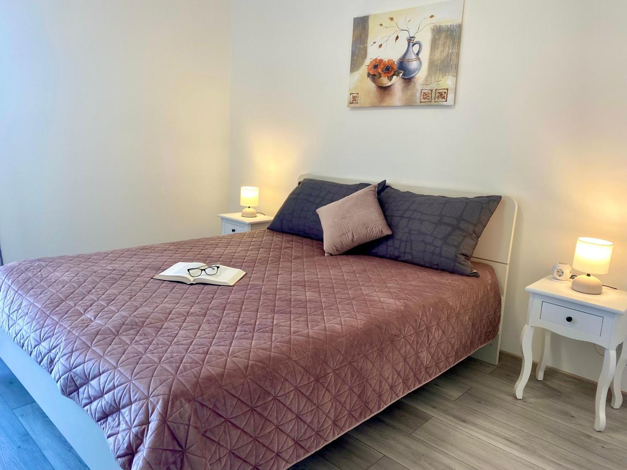 Ema Apartment Пула Экстерьер фото