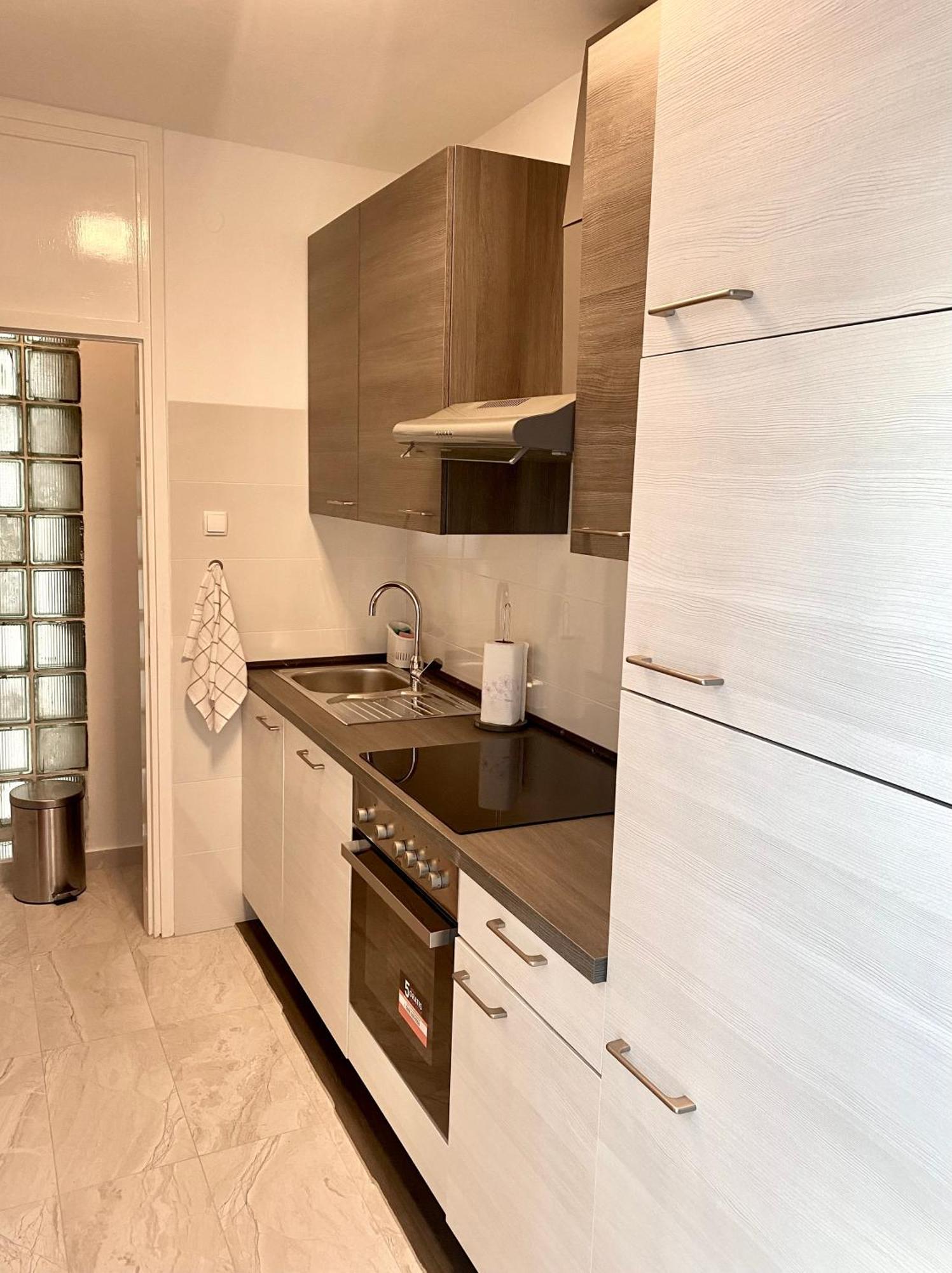 Ema Apartment Пула Экстерьер фото